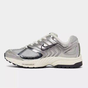 Authentic Nike Women's Silver Metallic Air 
Pegasus 2005 Running Shoes Size 5